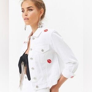 NWT Forever 21 White Cropped Denim Jacket with Red Kiss Embroidery